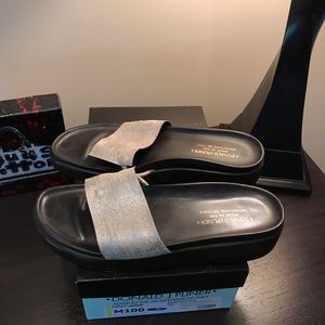 Donald Pliner Metallic Silver Fifi Sandal Size 10